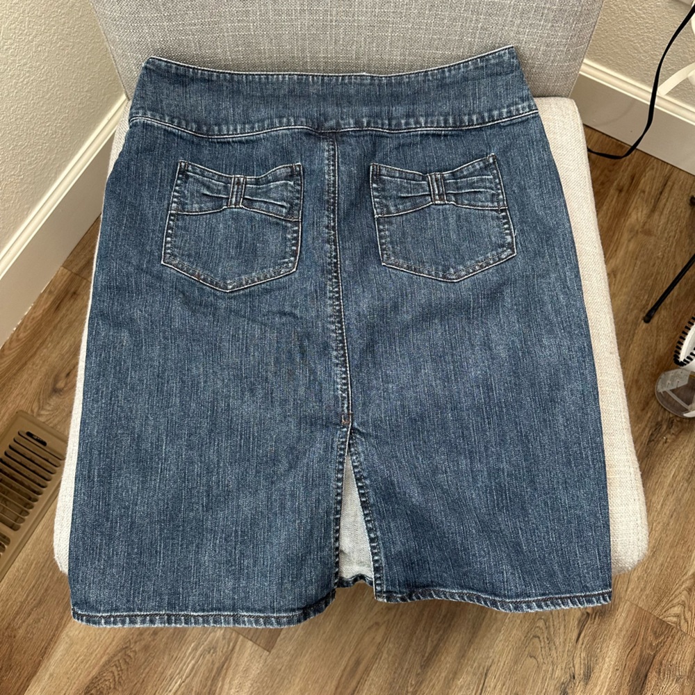New York & Co. Slim Skirt